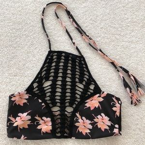 ACACIA ALOHA PRINT TOP NEW WITHOUT TAGS SIZE SMALL